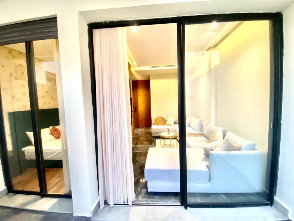 New Modern 1 Bedroom 1Min Fr Tramway Casablanca Bagian luar foto