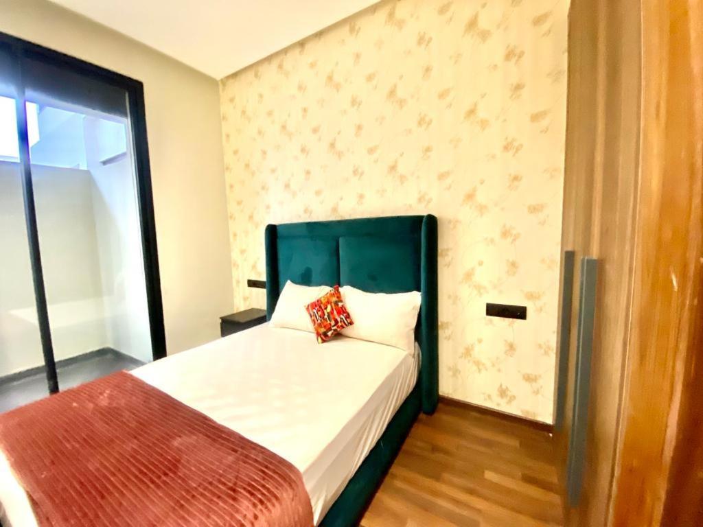 New Modern 1 Bedroom 1Min Fr Tramway Casablanca Bagian luar foto